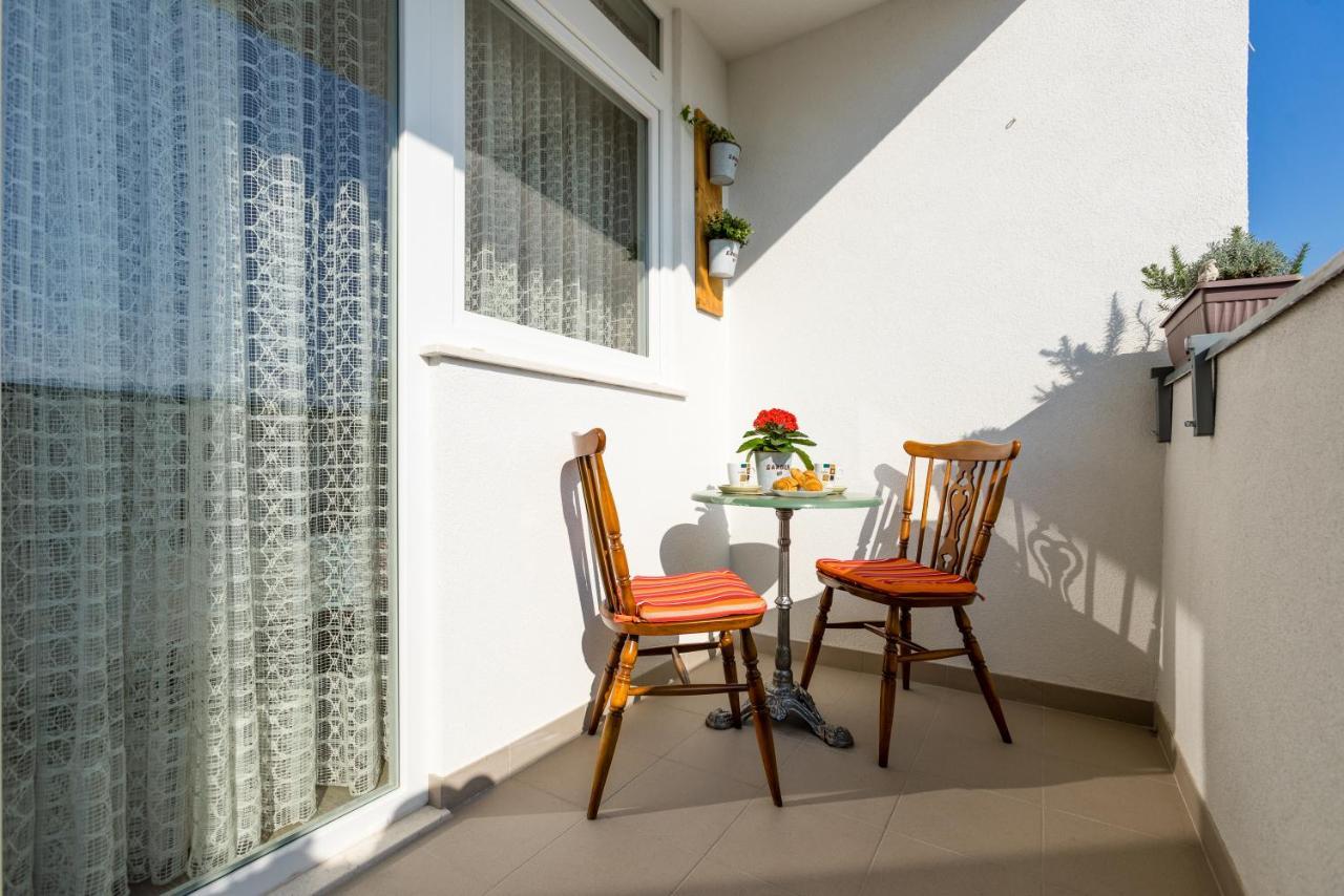 Studio Apartment Romana Сплит Экстерьер фото