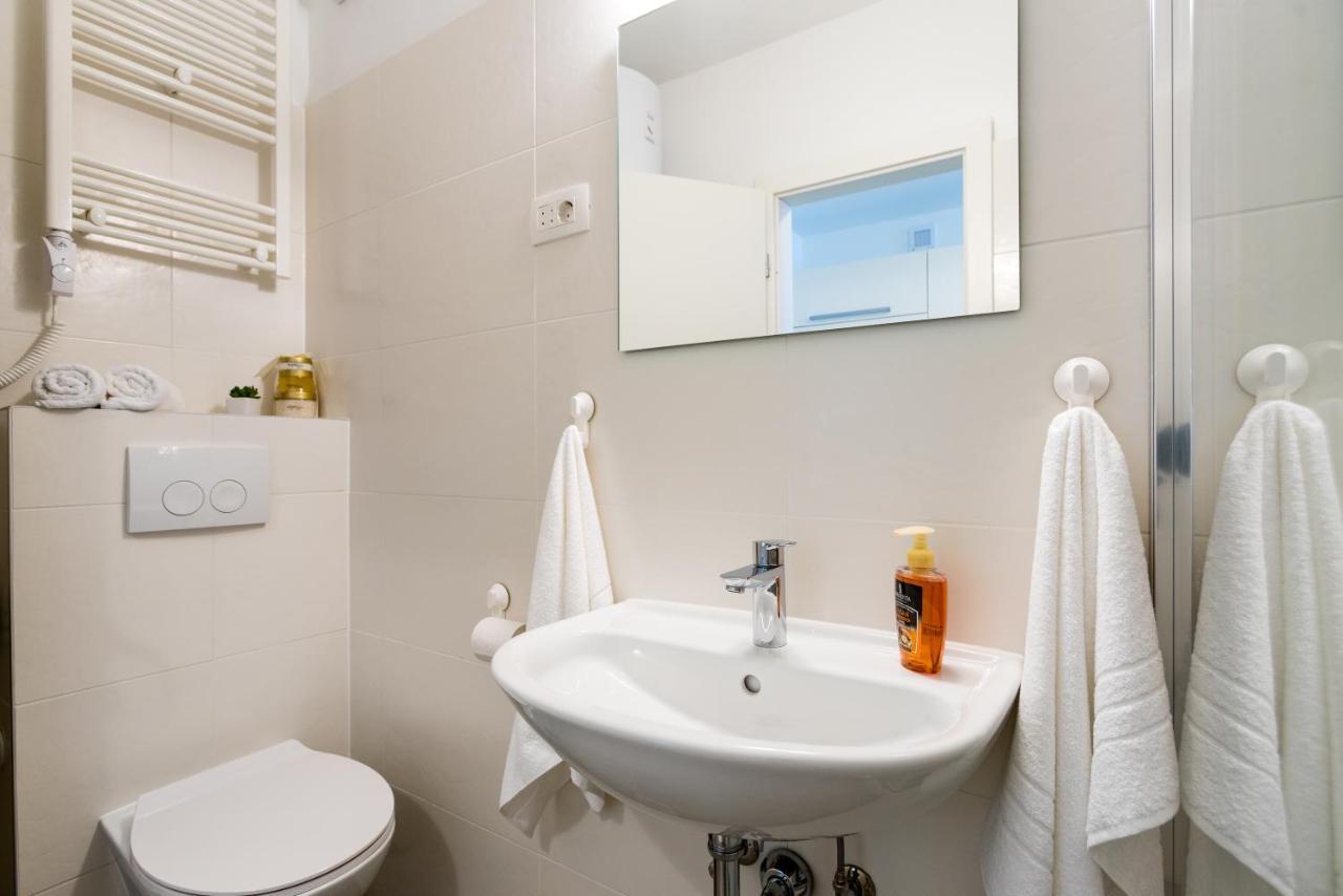 Studio Apartment Romana Сплит Экстерьер фото